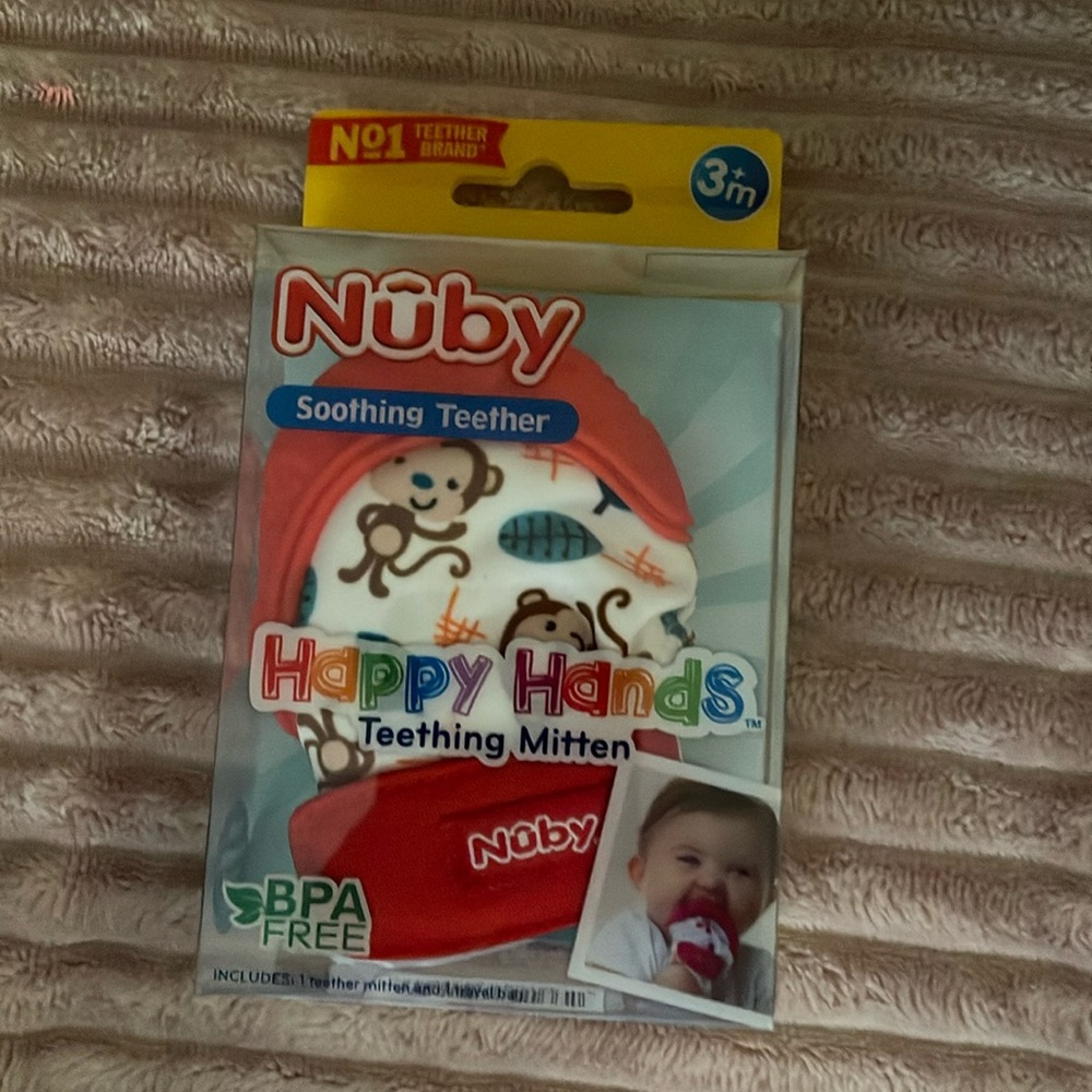 Nuby Soothing Teether 3+ months